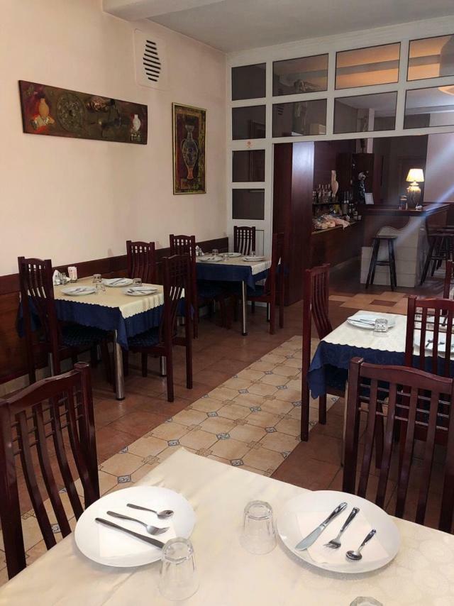 Hotel Vergina スコピエ エクステリア 写真